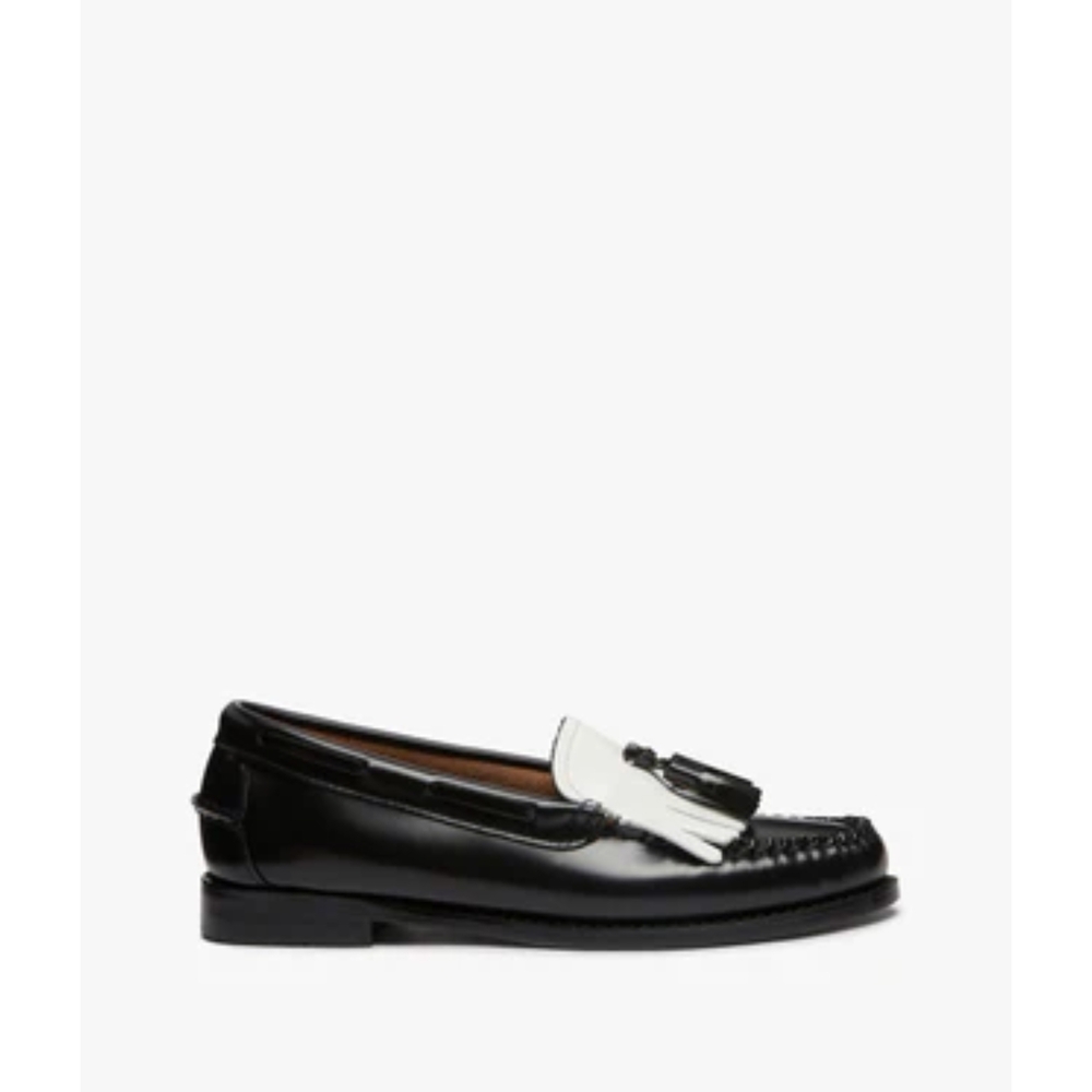 G.H. Bass & Co. Bass Weejuns Black & White Fringe Loafers Size 5 NWT - Picture 8 of 12